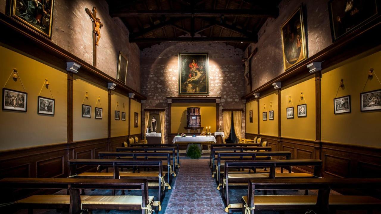 Relais Abbazia Santa Anastasia Resort & Winery カステルブオーノ エクステリア 写真