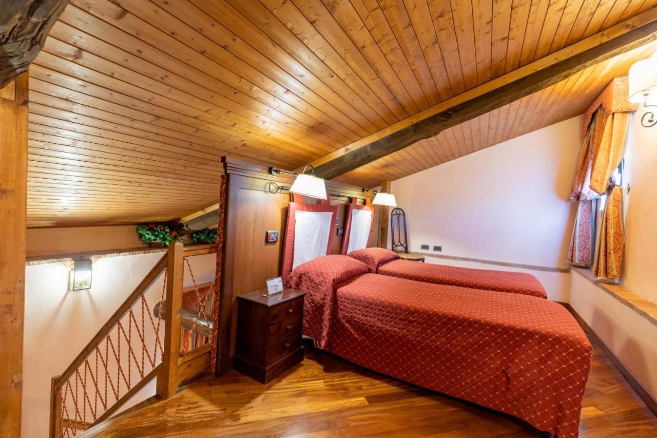 Relais Abbazia Santa Anastasia Resort & Winery カステルブオーノ エクステリア 写真