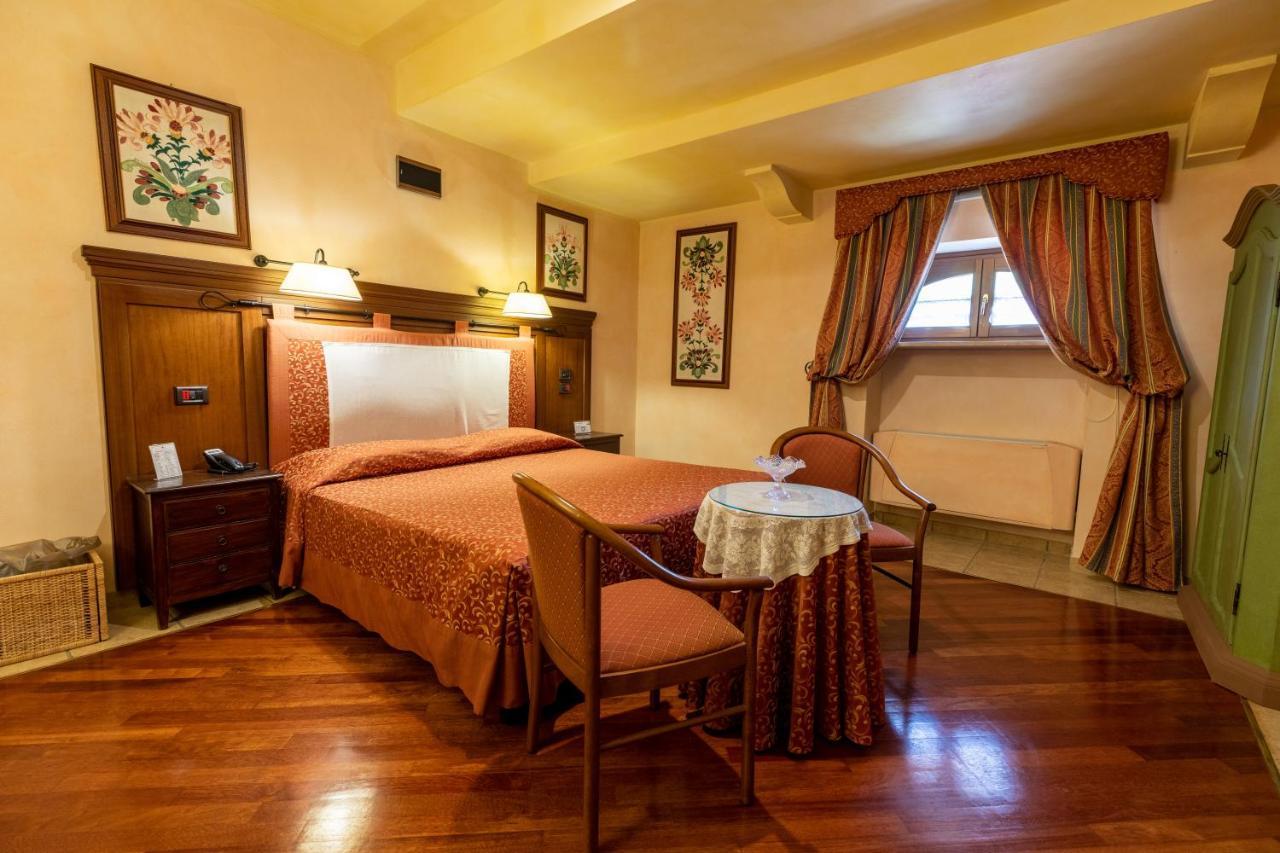 Relais Abbazia Santa Anastasia Resort & Winery カステルブオーノ エクステリア 写真
